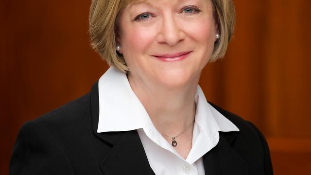 Bonnie Lee Oscarson, hovedpræsident for Unge Pigers organisation.